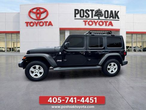 Used 2021 Jeep Wrangler Unlimited Sport AWD/4WD image 4