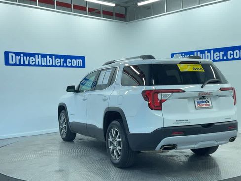 Used 2023 GMC Acadia SLE w/ Driver Convenience Package image 9