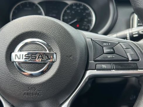 Used 2021 Nissan Kicks S FWD image 26