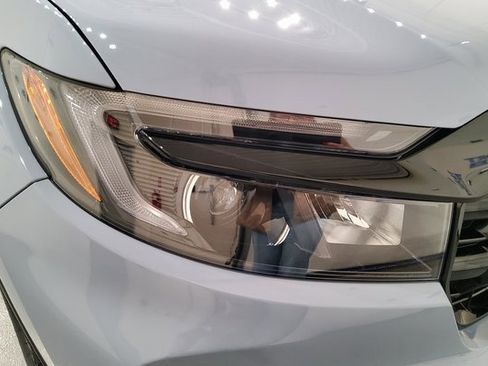 New 2026 Honda Ridgeline Black Edition image 7