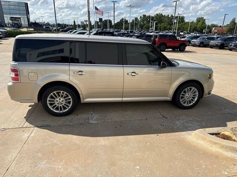 Used 2017 Ford Flex SEL w/ Equipment Group 202A AWD/4WD image 5