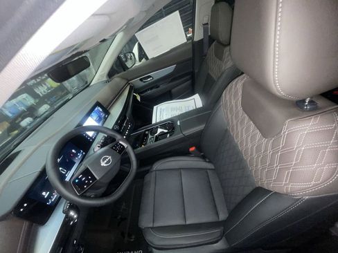 New 2026 Nissan Murano Platinum w/ Cargo Package image 11