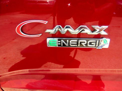 Used 2013 Ford C-MAX Energi SEL w/ Interior Protection Pkg image 32