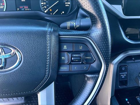 Used 2025 Toyota Tundra SR5 AWD/4WD image 13