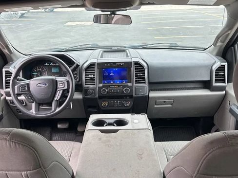 Used 2019 Ford F150 XLT image 12