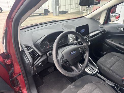 Used 2021 Ford EcoSport SE w/ SE Convenience Package image 9
