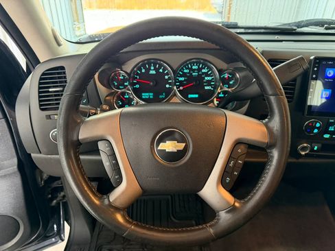 Used 2013 Chevrolet Silverado 1500 LT RWD image 25