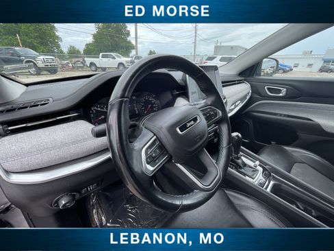 Used 2022 Jeep Compass Latitude w/ Convenience Group AWD/4WD image 10