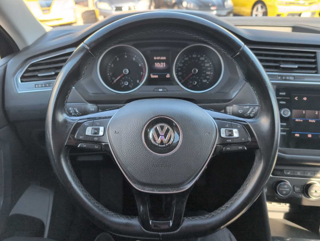 Used 2019 Volkswagen Tiguan SE AWD/4WD image 13