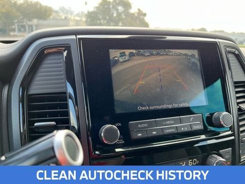 Used 2024 Nissan Titan SV w/ SV Bronze Edition Package image 2