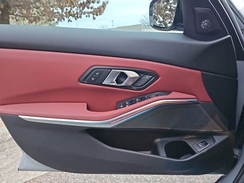 New 2026 BMW 330i Sedan w/ M Sport Package image 28