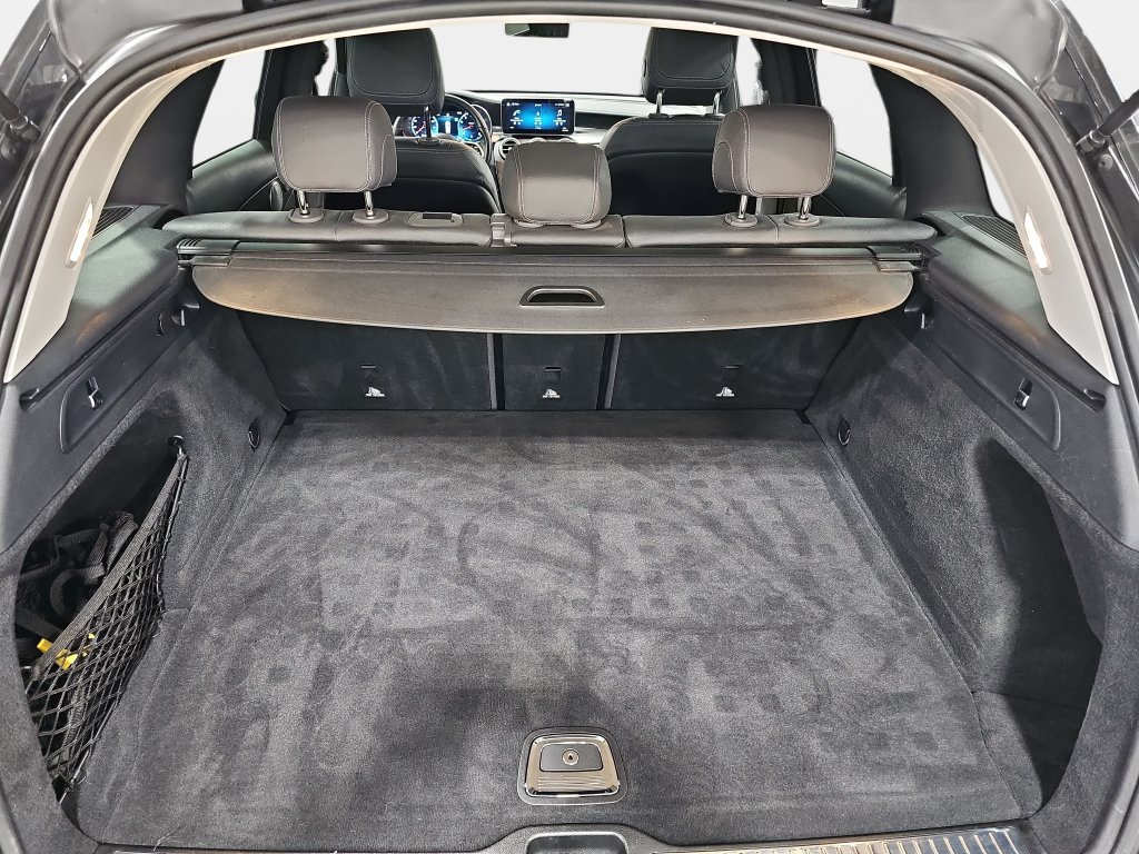 Used 2020 Mercedes-Benz GLC 300 4MATIC image 14