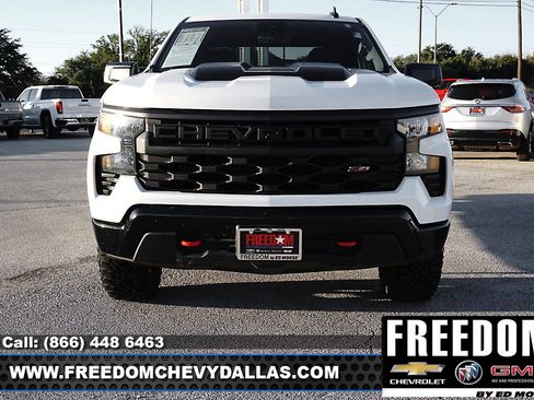 Certified 2023 Chevrolet Silverado 1500 Custom Trail Boss w/ LPO, Dark Essentials Package image 2