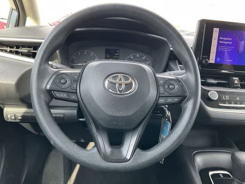 Used 2024 Toyota Corolla LE image 19
