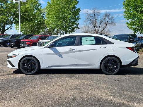 New 2026 Hyundai Elantra Sport FWD image 2