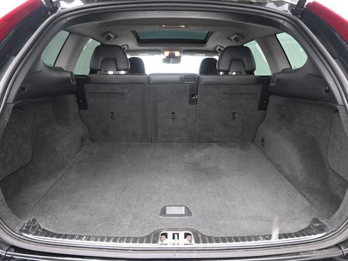 Used 2015 Volvo XC60 T5 AWD/4WD image 19