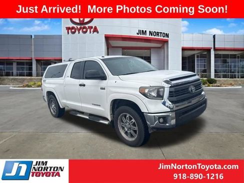 Used 2014 Toyota Tundra SR5 AWD/4WD image 1