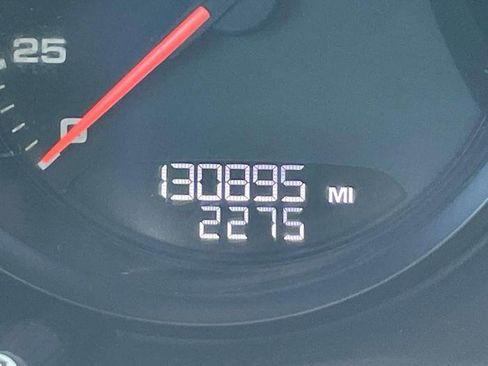 Used 2015 Porsche Macan S image 40