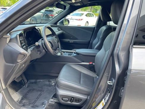 Used 2025 Lexus TX 350 FWD image 11