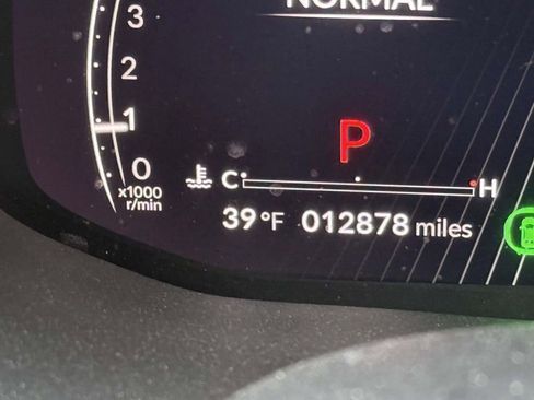 Used 2024 Acura MDX SH-AWD w/ Technology Package image 34