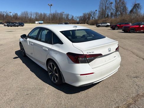 Used 2025 Honda Civic Sport image 5