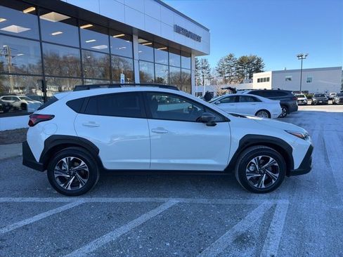 Certified 2025 Subaru Crosstrek 2.0i Premium image 11