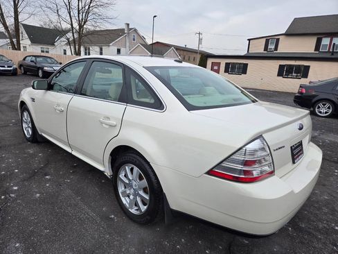 Used 2009 Ford Taurus SE image 8