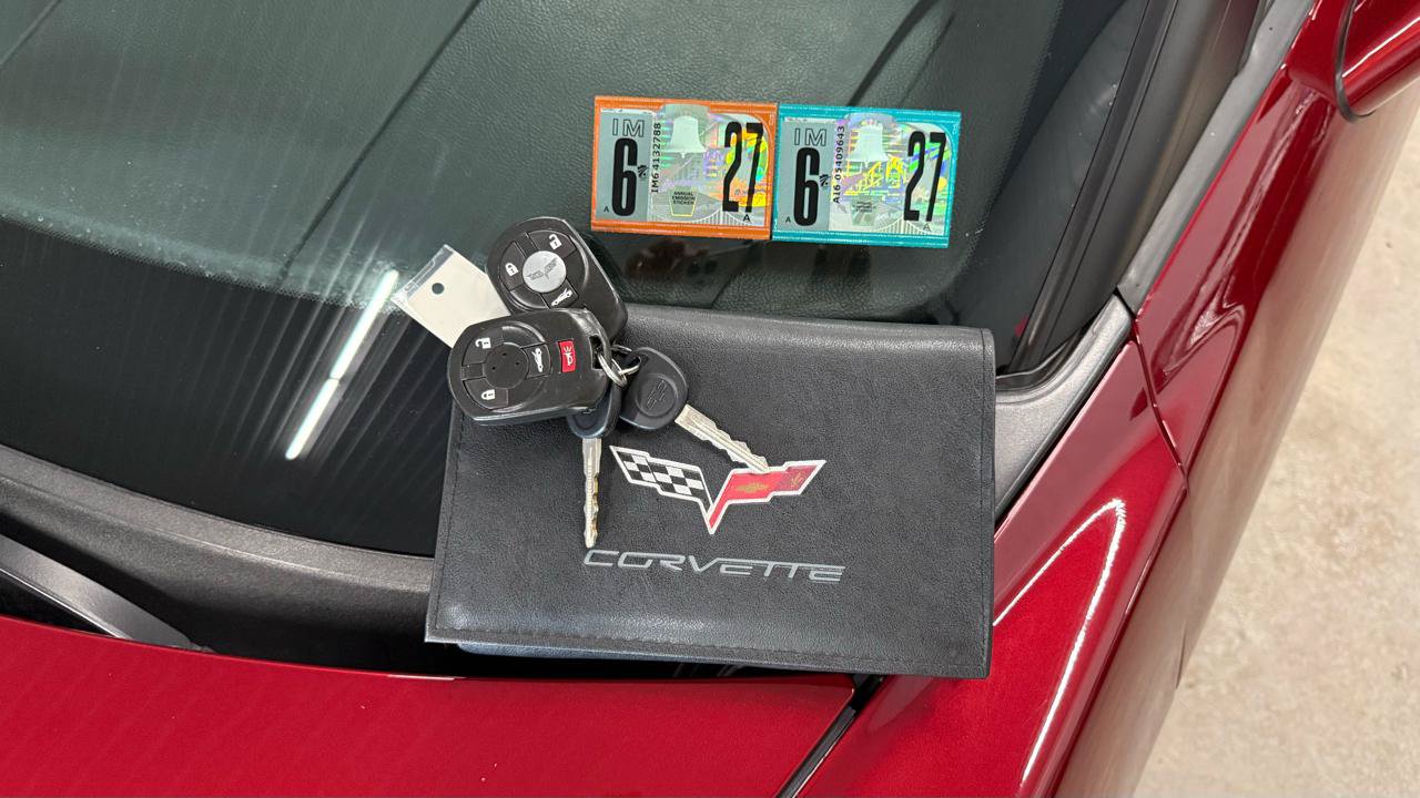 Used 2006 Chevrolet Corvette Convertible RWD image 36