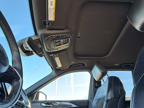 Used 2022 Jeep Grand Cherokee Altitude image 15