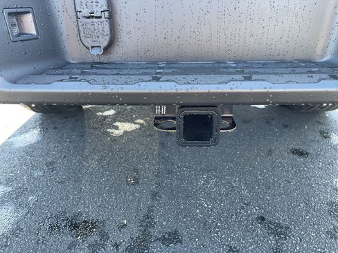 New 2026 Nissan Frontier SV w/ SV Convenience Package image 12