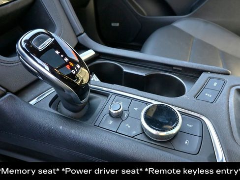 Used 2023 Cadillac XT5 Premium Luxury image 11