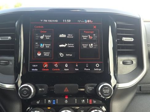 Used 2020 RAM 1500 Laramie w/ Sport Appearance Package AWD/4WD image 27