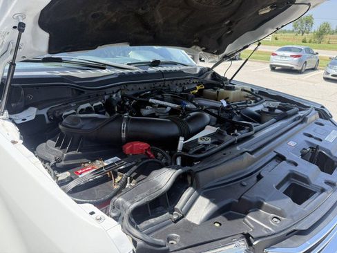 Used 2018 Ford F350 Lariat w/ Chrome Package AWD/4WD image 21