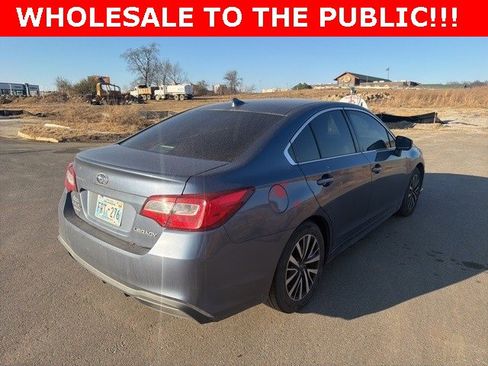Used 2018 Subaru Legacy 2.5i Premium image 3