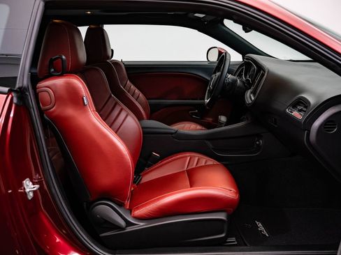 Used 2023 Dodge Challenger SRT Hellcat RWD image 24