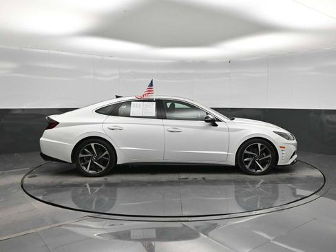 Used 2022 Hyundai Sonata SEL Plus w/ Cargo Package FWD image 9