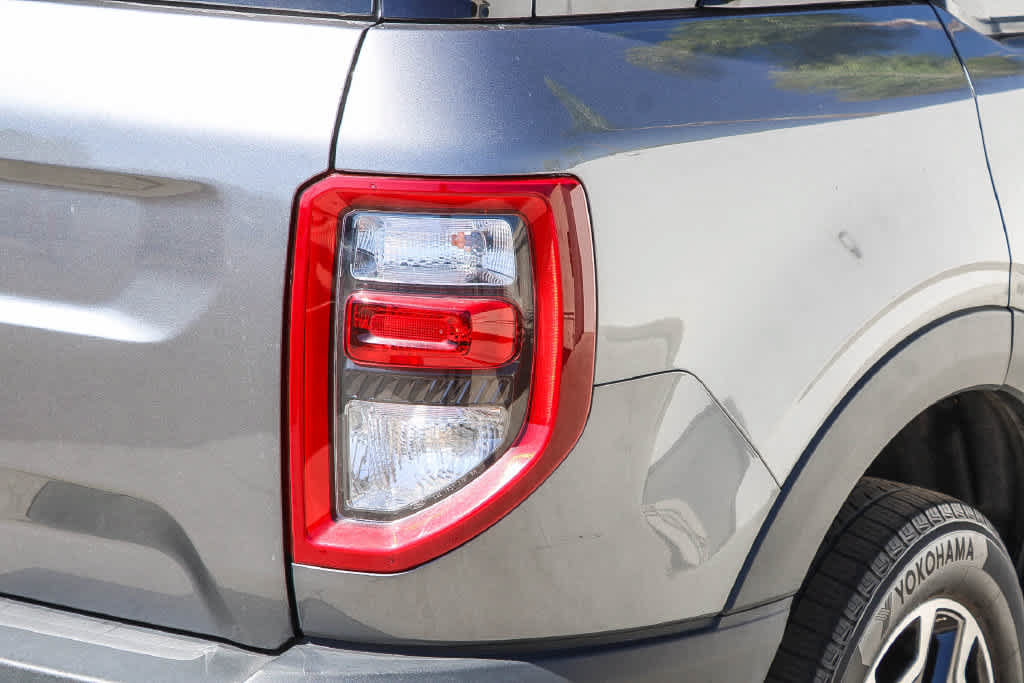 Used 2022 Ford Bronco Sport Outer Banks w/ Tech Package AWD/4WD image 7