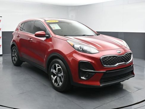 Used 2021 Kia Sportage LX FWD image 2