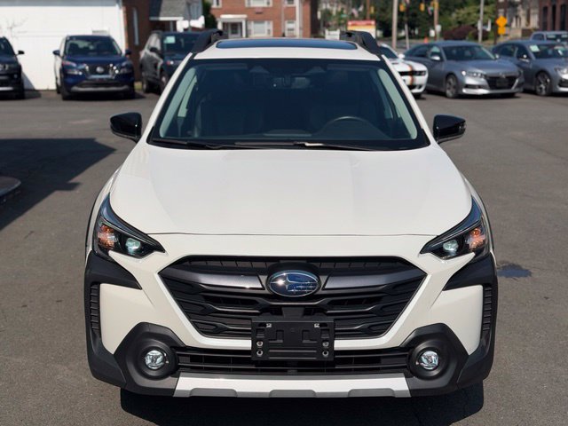 Used 2024 Subaru Outback Limited AWD/4WD image 2