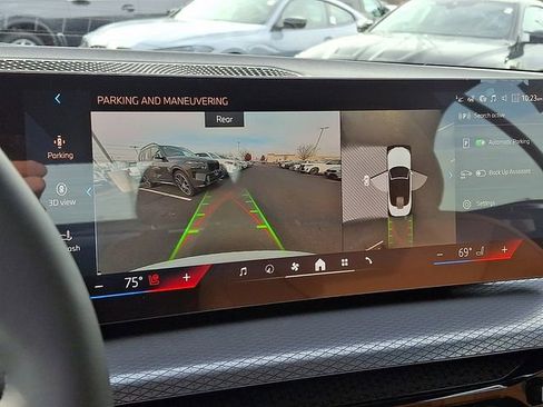 New 2026 BMW 430i xDrive Convertible w/ Premium Package image 15