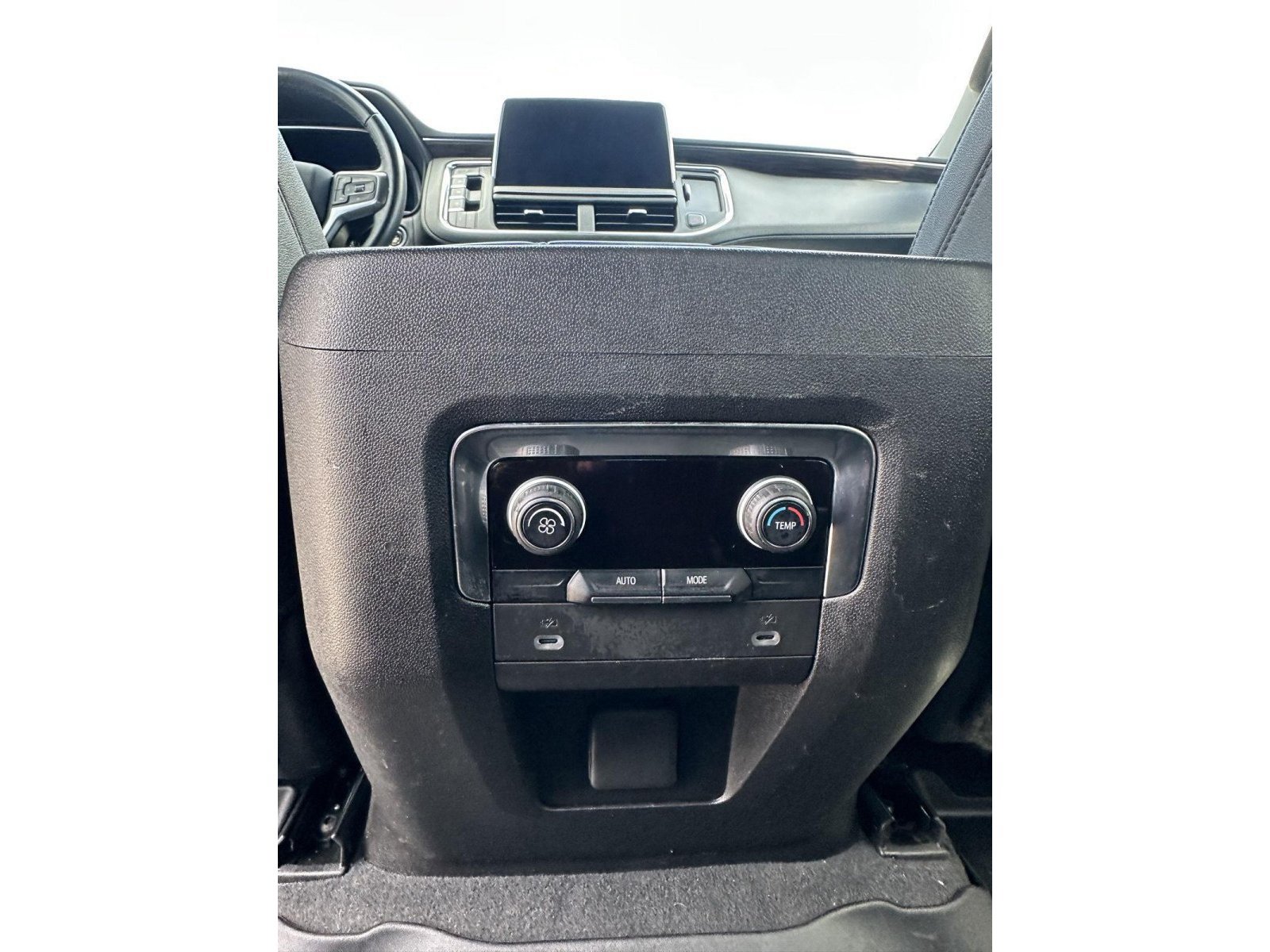 Used 2022 Chevrolet Tahoe LT AWD/4WD image 18
