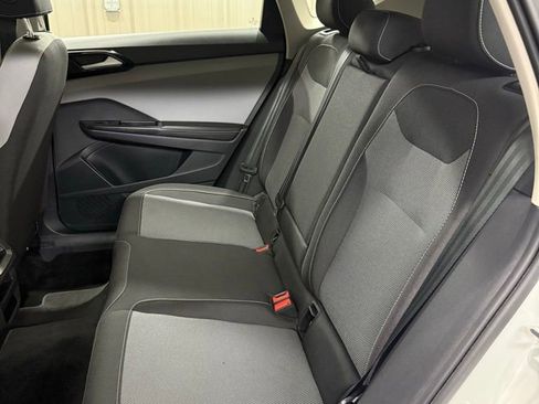 Used 2024 Volkswagen Taos S FWD image 13