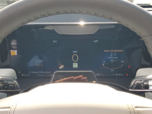 New 2026 Lincoln Aviator Reserve AWD/4WD image 18
