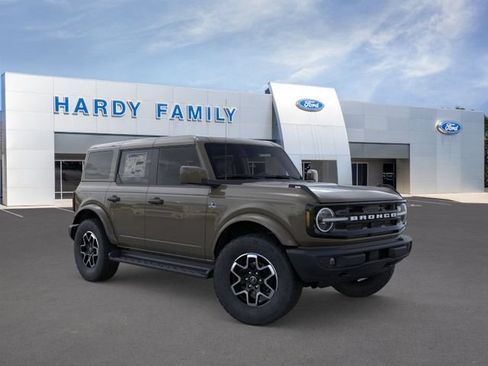 New 2026 Ford Bronco Outer Banks AWD/4WD image 7