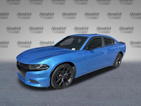 Used 2023 Dodge Charger SXT w/ Blacktop Package image 4