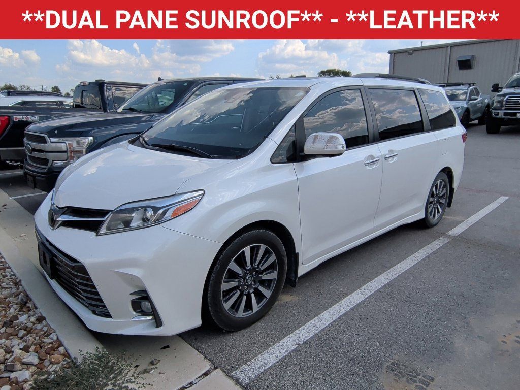 Used 2020 Toyota Sienna Limited Premium FWD image 3
