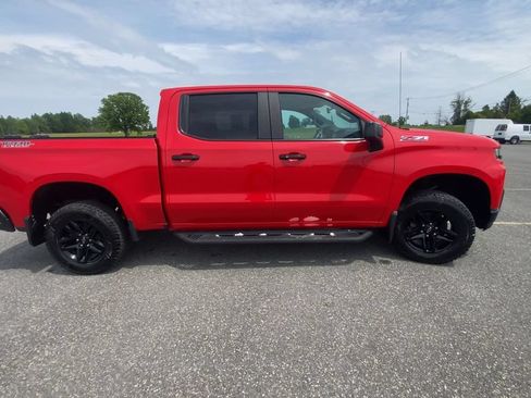 Used 2021 Chevrolet Silverado 1500 LT Trail Boss w/ Convenience Package II AWD/4WD image 9
