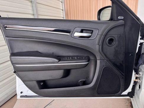 Used 2023 Chrysler 300 S RWD image 22