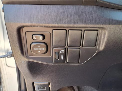 Used 2013 Toyota Prius Two image 16