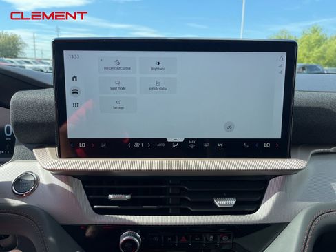 New 2025 Ford Explorer Active w/ Active Comfort Package image 19